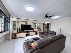 Blk 827 Jurong West Street 81 (Jurong West), HDB Executive #590935521